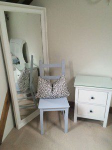 shabby-chic-furniture-paint