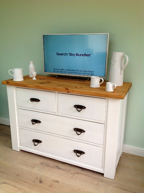 Twitter, How To Paint A Dresser White Shabby Chic
